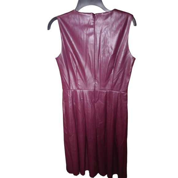 NWT Liz Claiborne faux leather sleeveless pleated maroon dress women's size 6 - Picture 2 of 10
